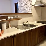 Familia בית הארחה 3*