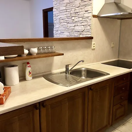 Familia Guest house 3*