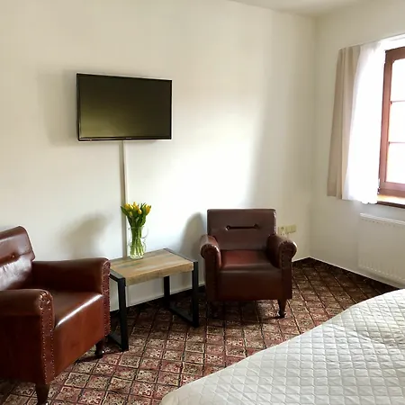 Guest house Familia 3*